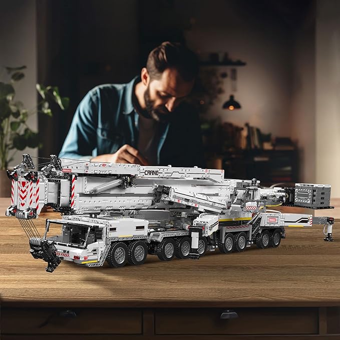 17007 LTM11200 Technology Crane Building Set